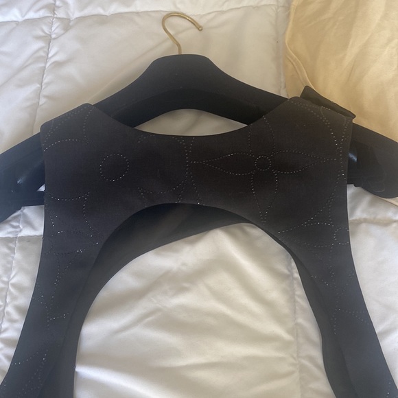 Louis Vuitton Mid Layer - Picture 5 of 9